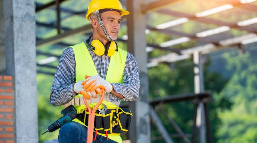 Professional gutter cleaning in Muncie, IN